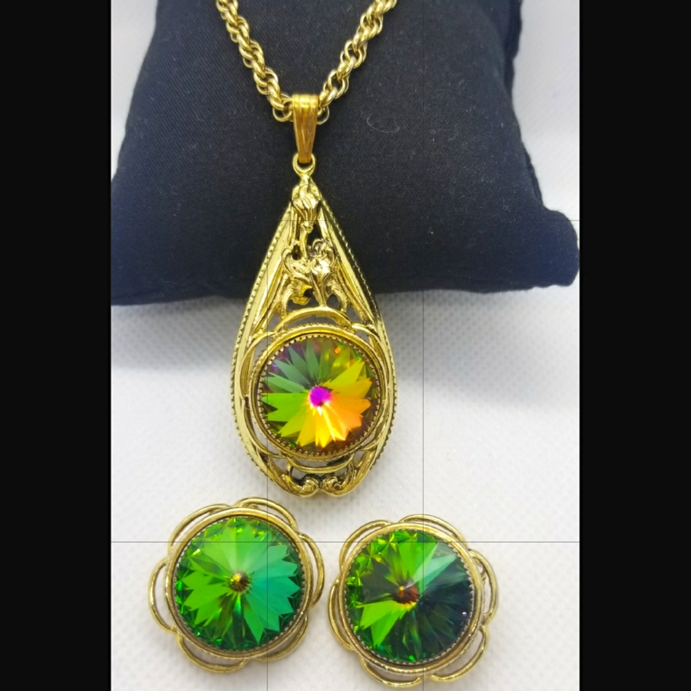 Whiting & Davis Vintage Necklace/Clip On Earrings